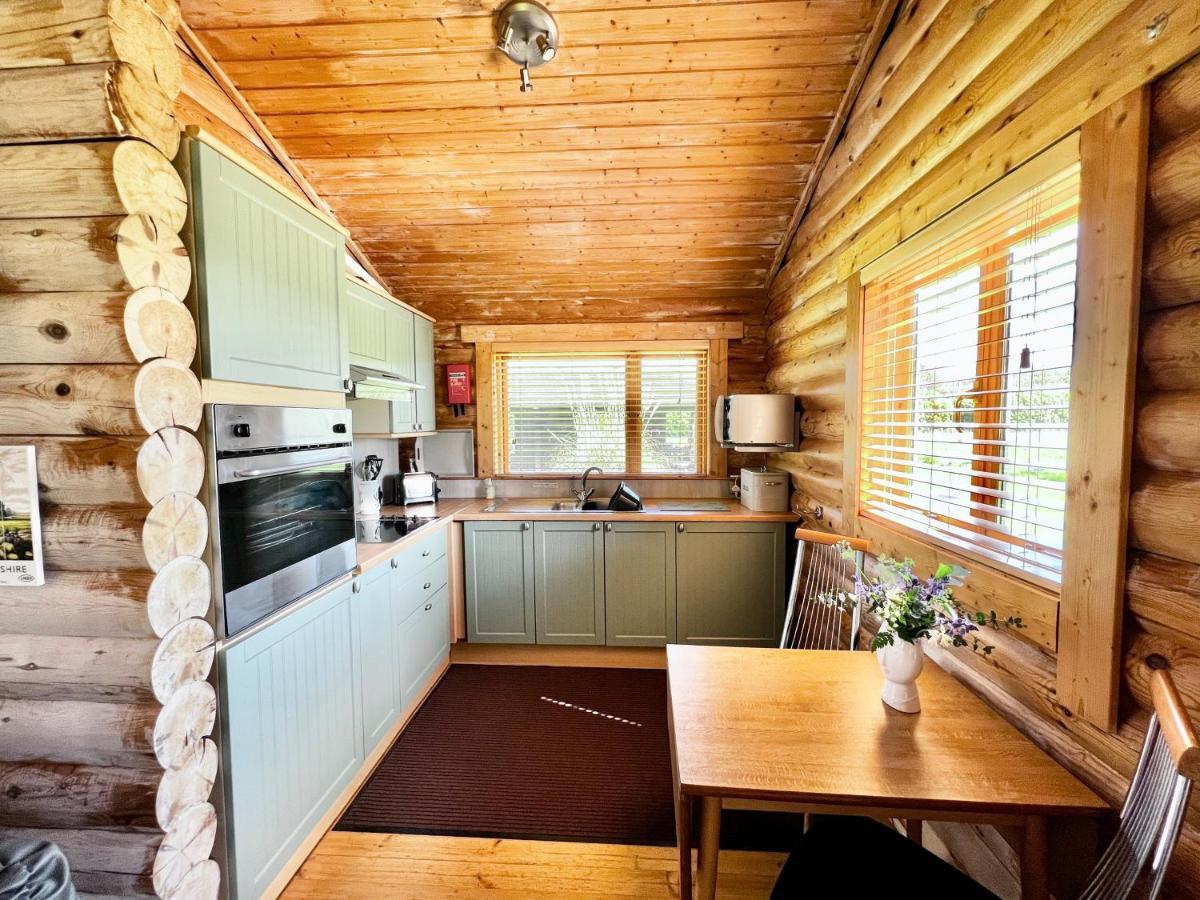 Lindley Log Cabin Лінкольн Екстер'єр фото